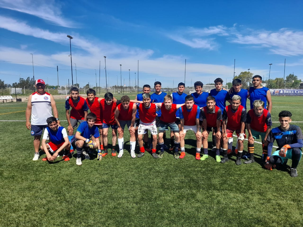 Fotografía aportada: Equipo en la cancha